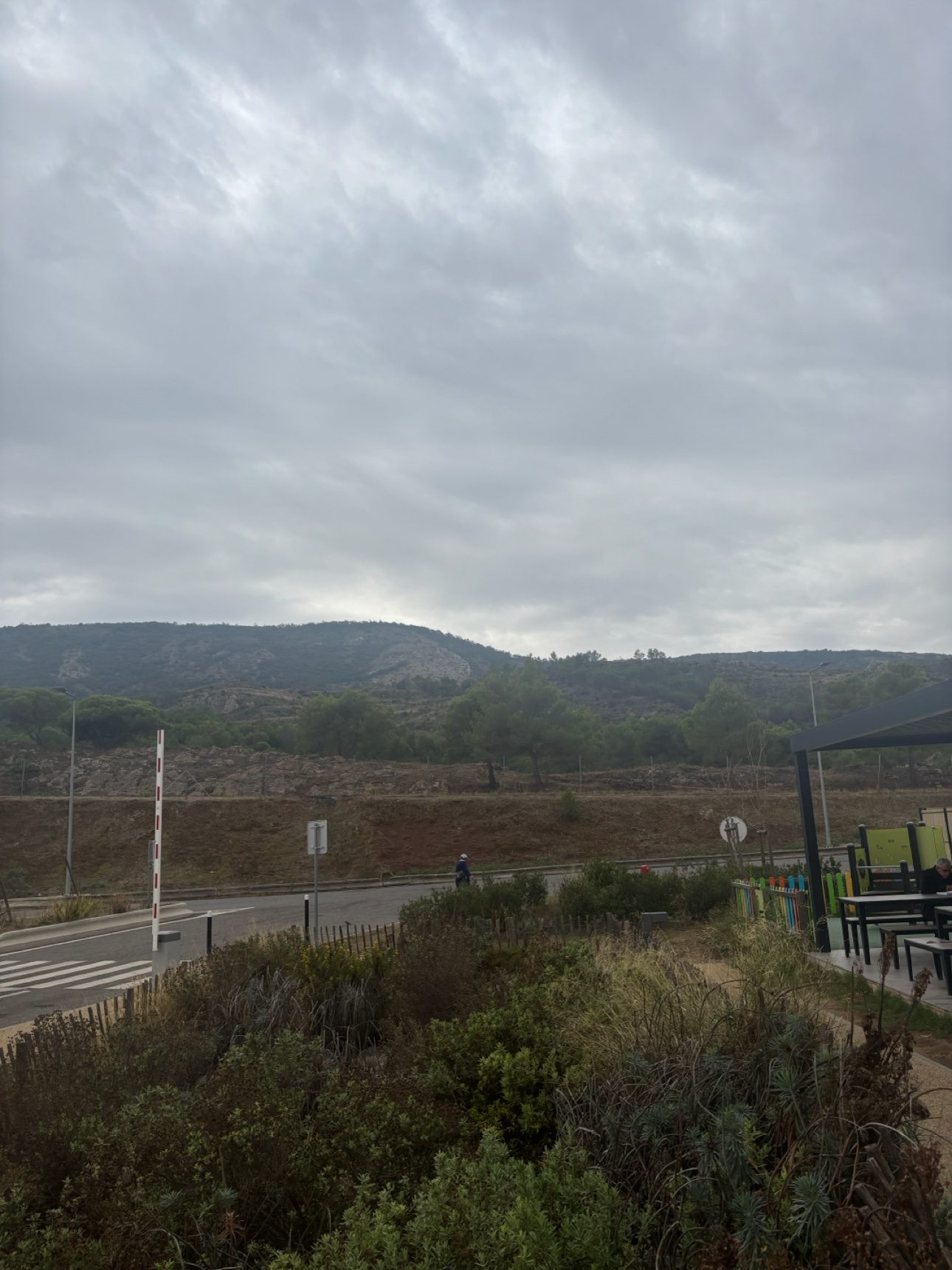 Paisaje en el camino, región de Toulouse, Francia